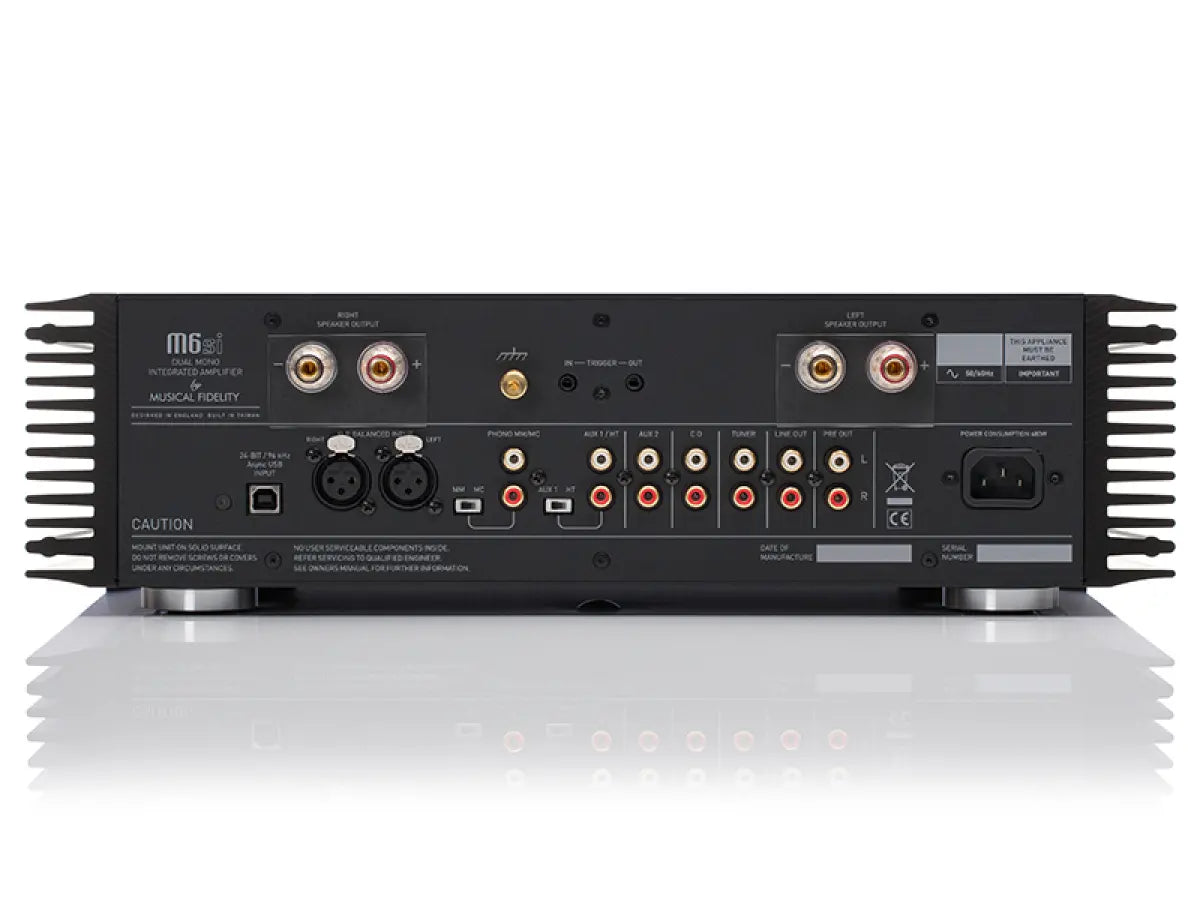 MUSICAL FIDELITY M6si Amplificatore integrato 2x220W su 8ohm Ingresso Phono MM/MC, Ingresso XLR