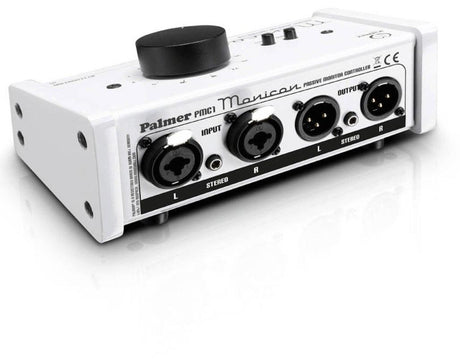 PALMER MONICON WHITE CONTROLLO VOLUME PASSIVO MONITOR BIANCO 2 XLR IN 2 XLR OUT IN LEGNO E METALLO - TechSoundSystem.com