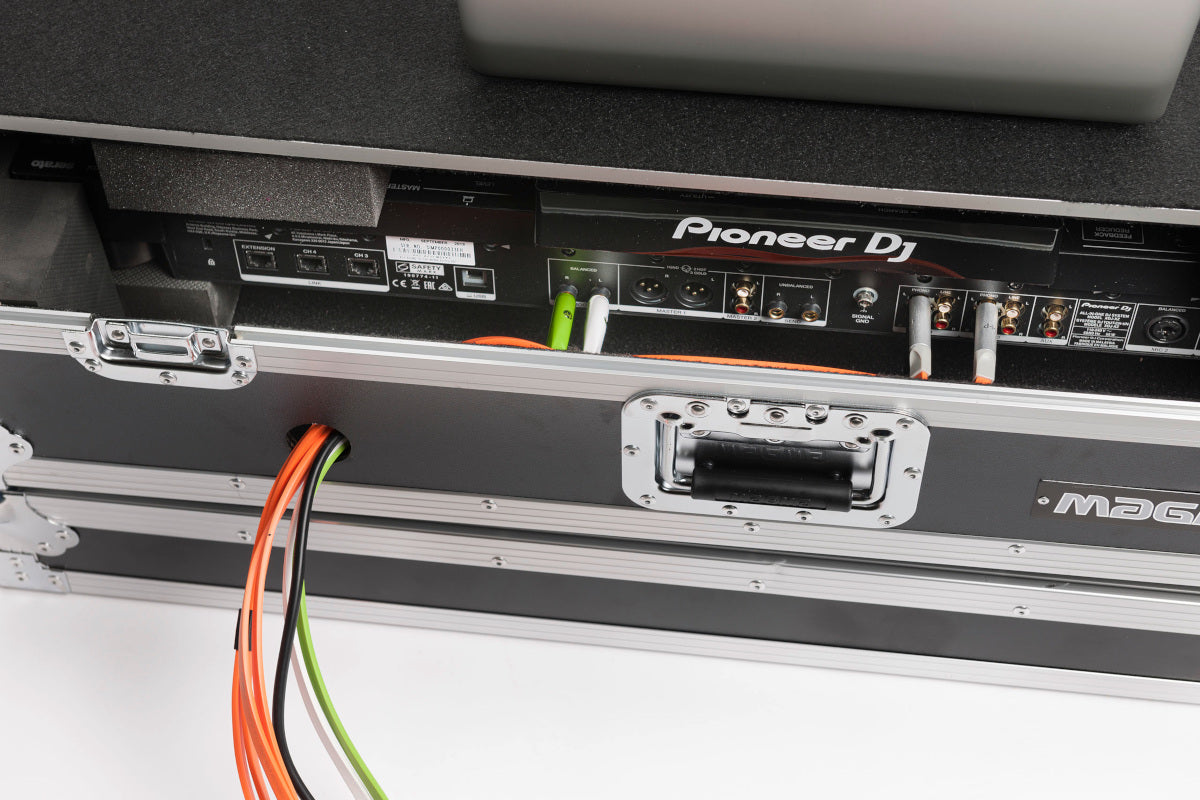 MAGMA DJ CONTROLLER CASE XDJ XZ 19" FLIGHTCASE PER PIONEER XDJ XZ - TechSoundSystem.com